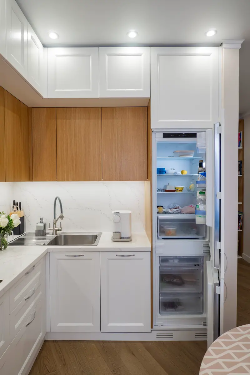 Холодильник углового кухонного гарнитура