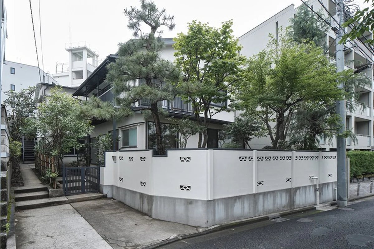 Shirokanedai House — дом в Токио